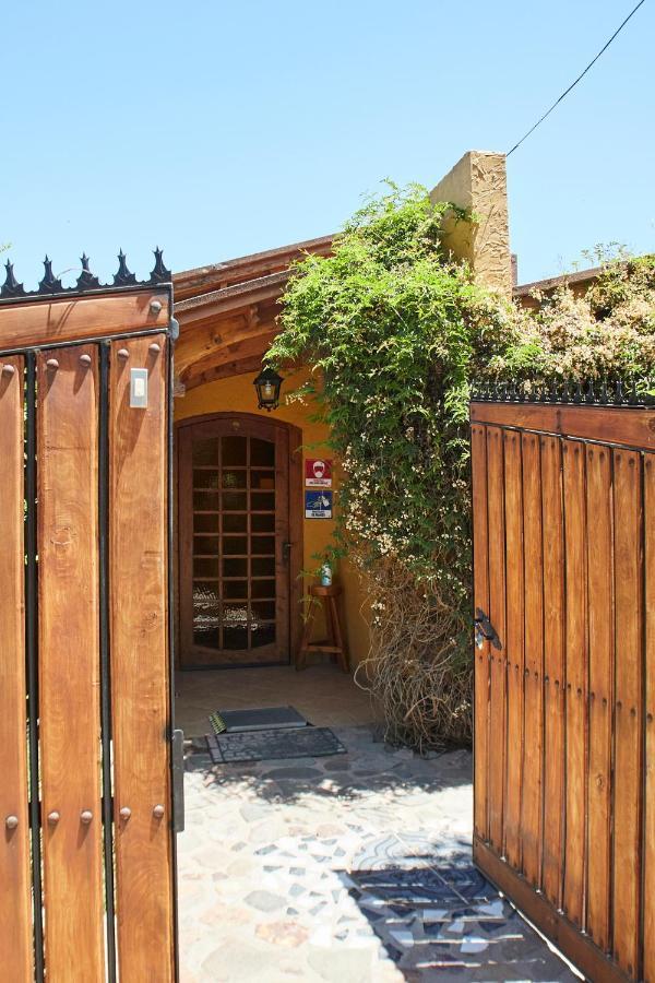 Hostal Aldea Colchagua Experience ซานตาครูซ ภายนอก รูปภาพ
